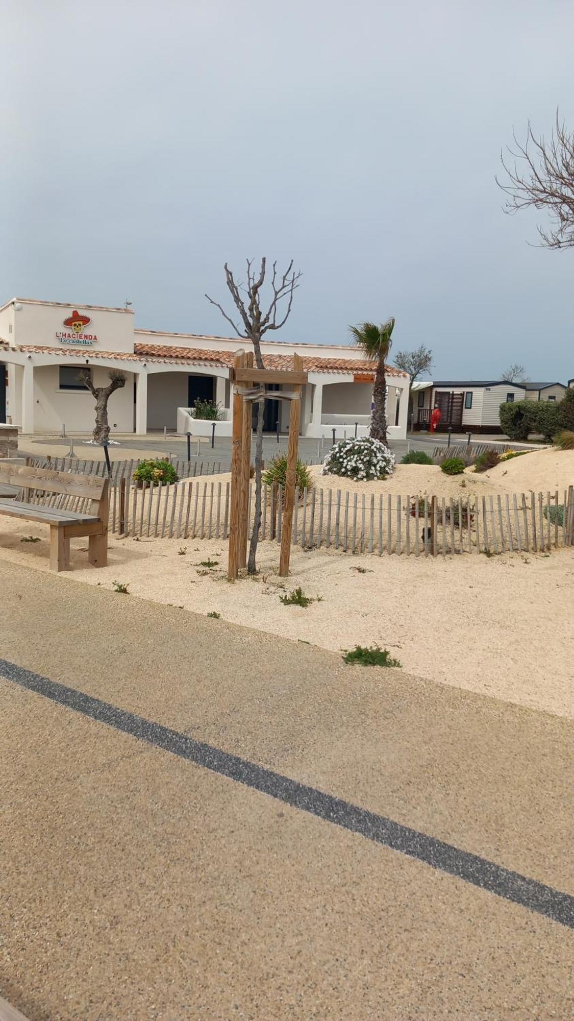 Mobil Home Le Castellas Bertrand /Stehlin Σετ Εξωτερικό φωτογραφία