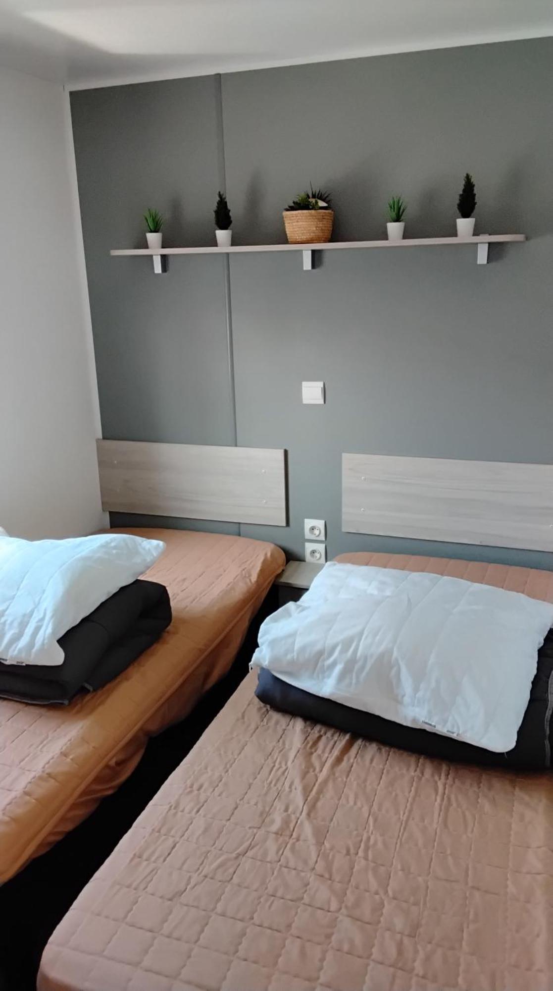 Mobil Home Le Castellas Bertrand /Stehlin Σετ Εξωτερικό φωτογραφία